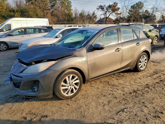  Salvage Mazda 3