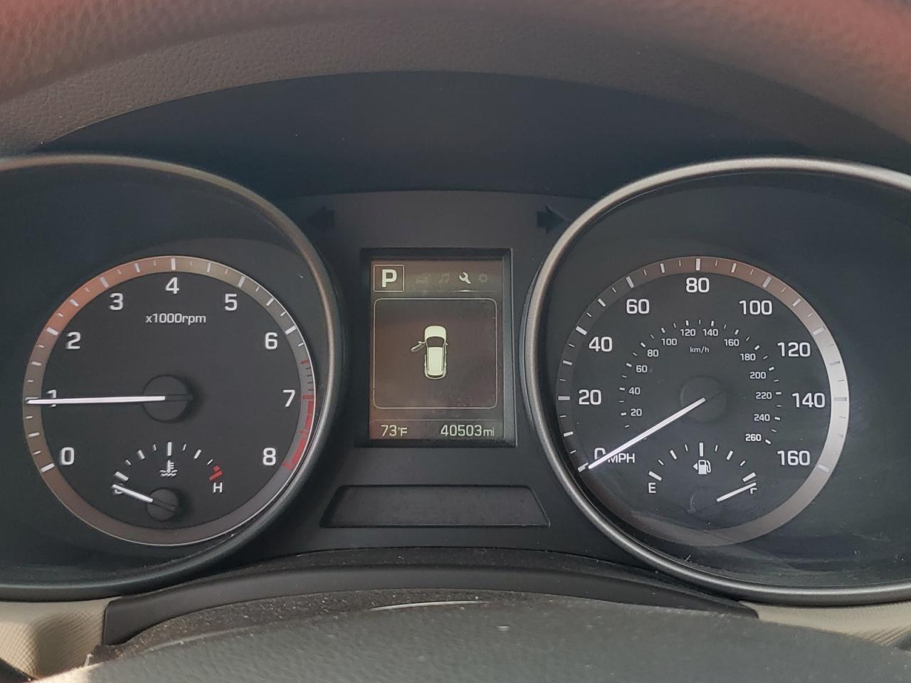 Hyundai SANTA FE Image 10