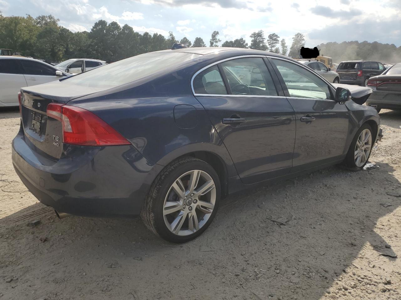 Volvo S60 T6 Image 9