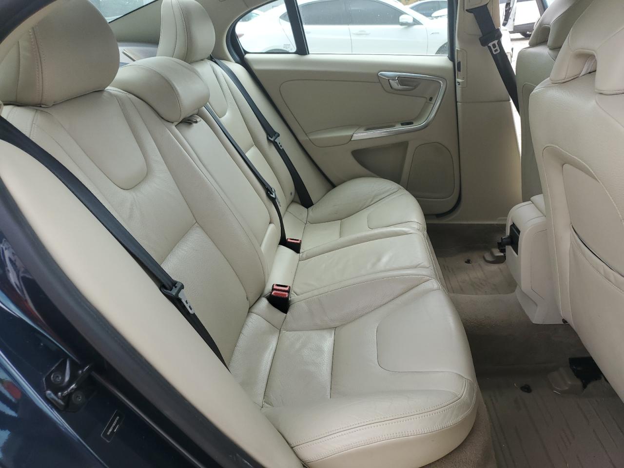 Volvo S60 T6 Image 8