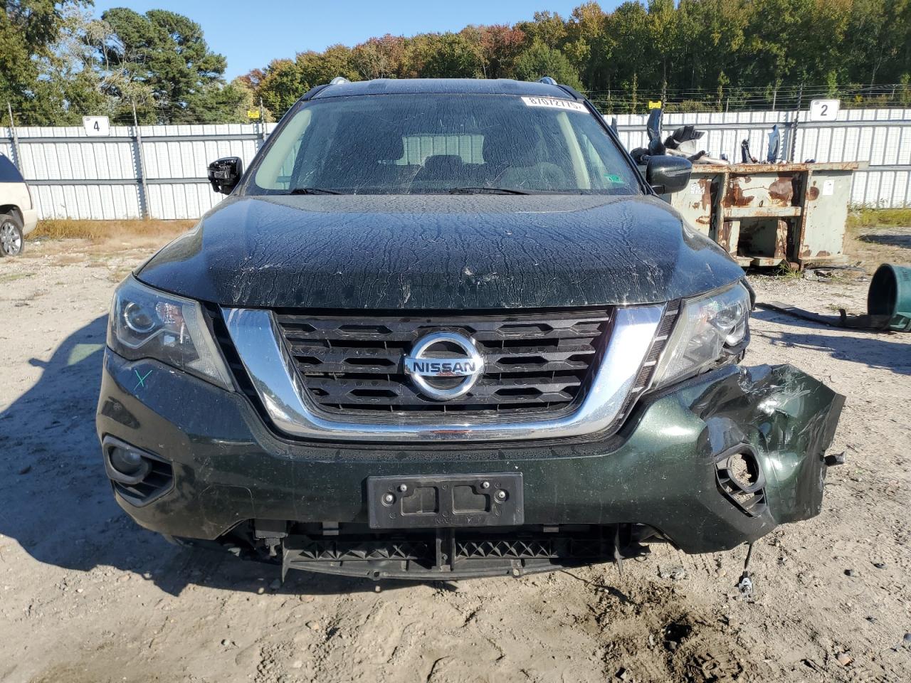 Nissan Pathfinder S Image 5