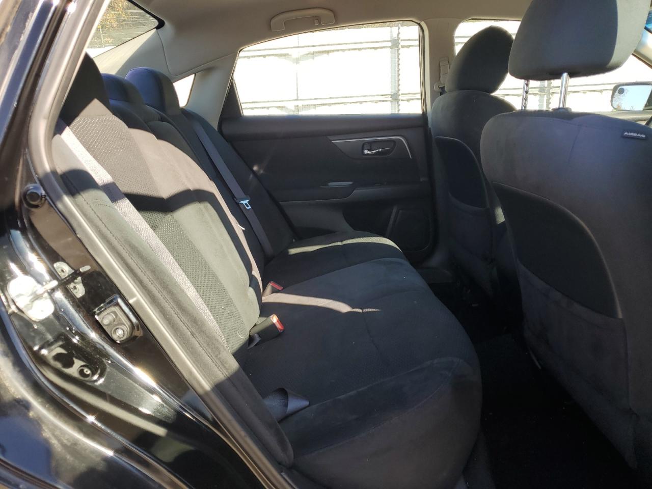 Nissan Altima 2.5 Image 7