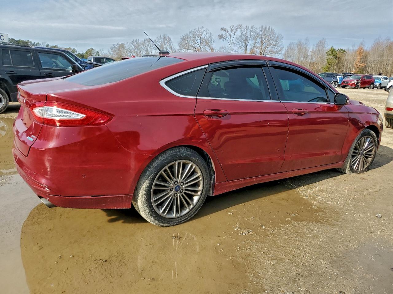 Ford Fusion Se Image 7
