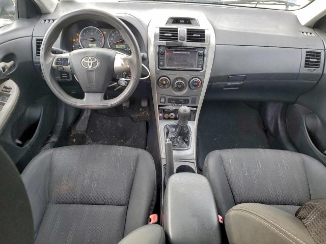 Toyota Corolla Base Image 6