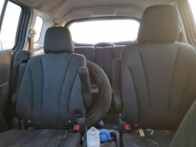 Mazda 5 Sport Image 11