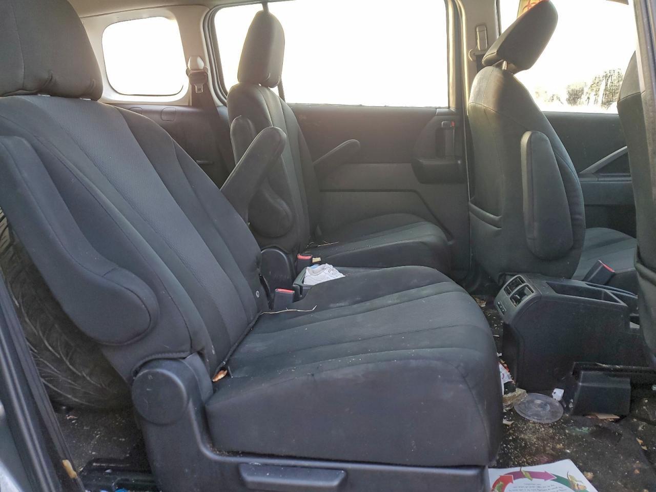 Mazda 5 Sport Image 5