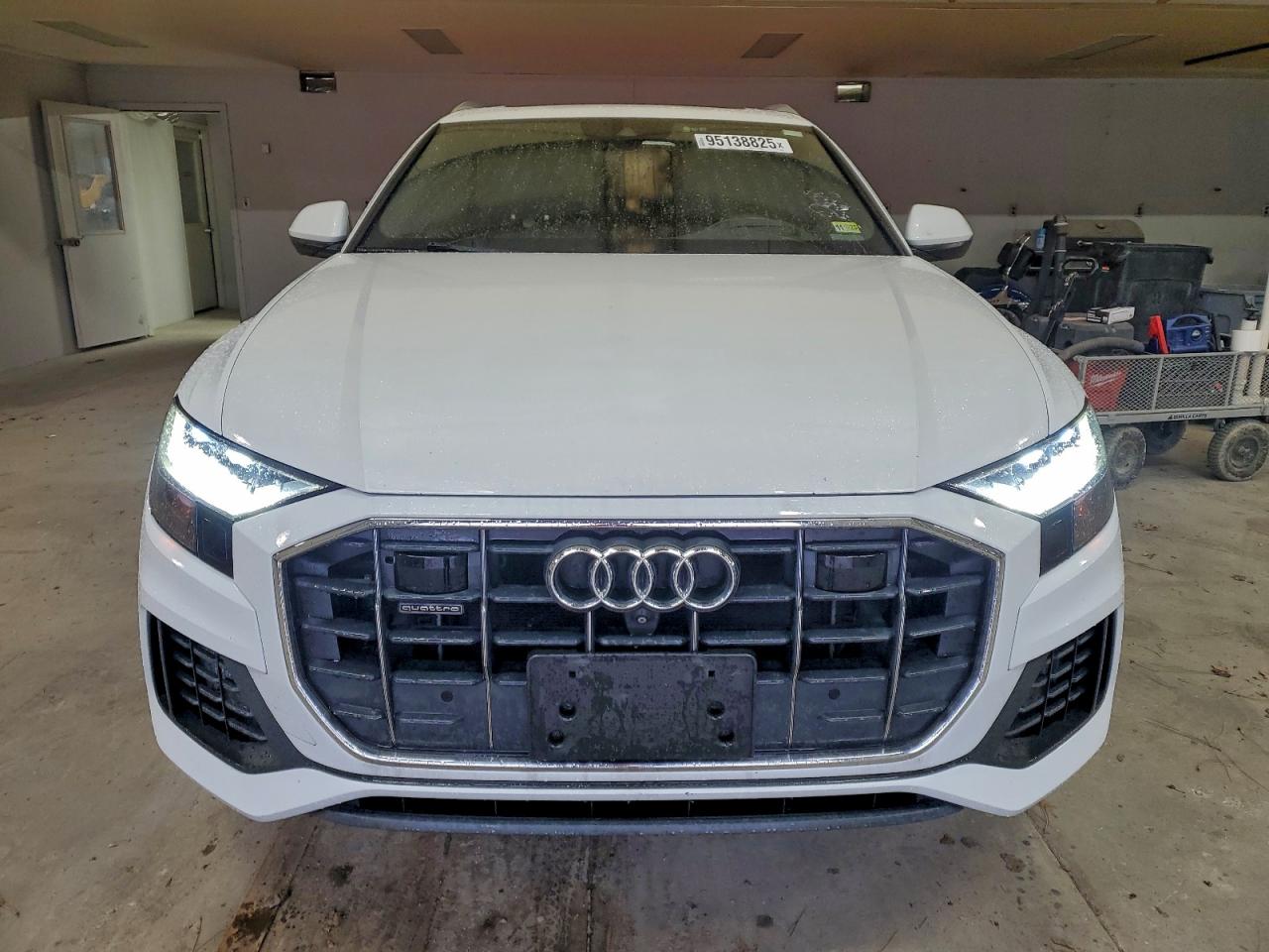Audi Q8 Prestige Image 2