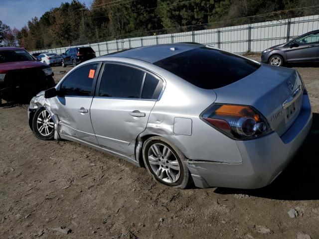 Nissan Altima Base Image 2