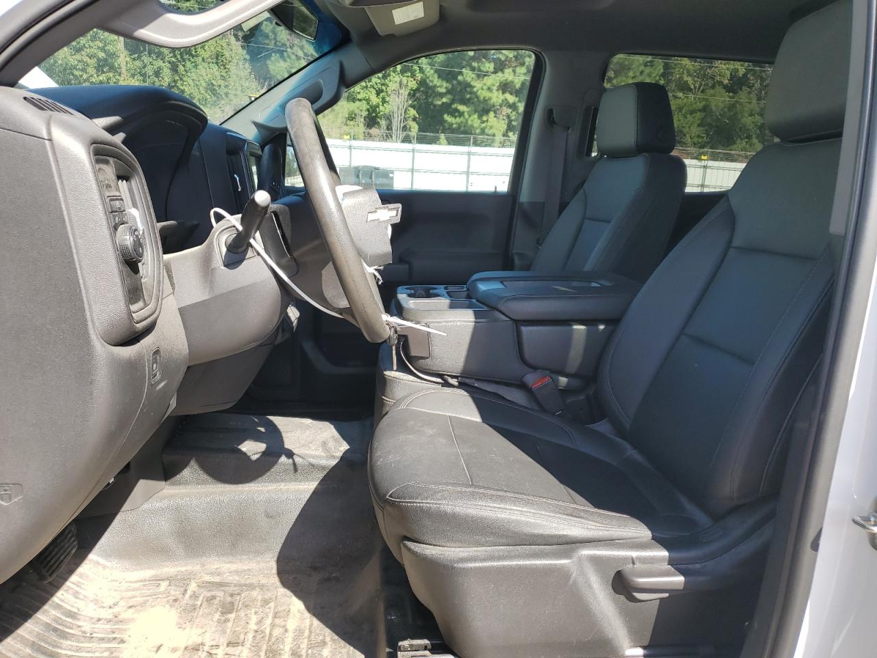 Chevrolet Silverado C1500 Image 5