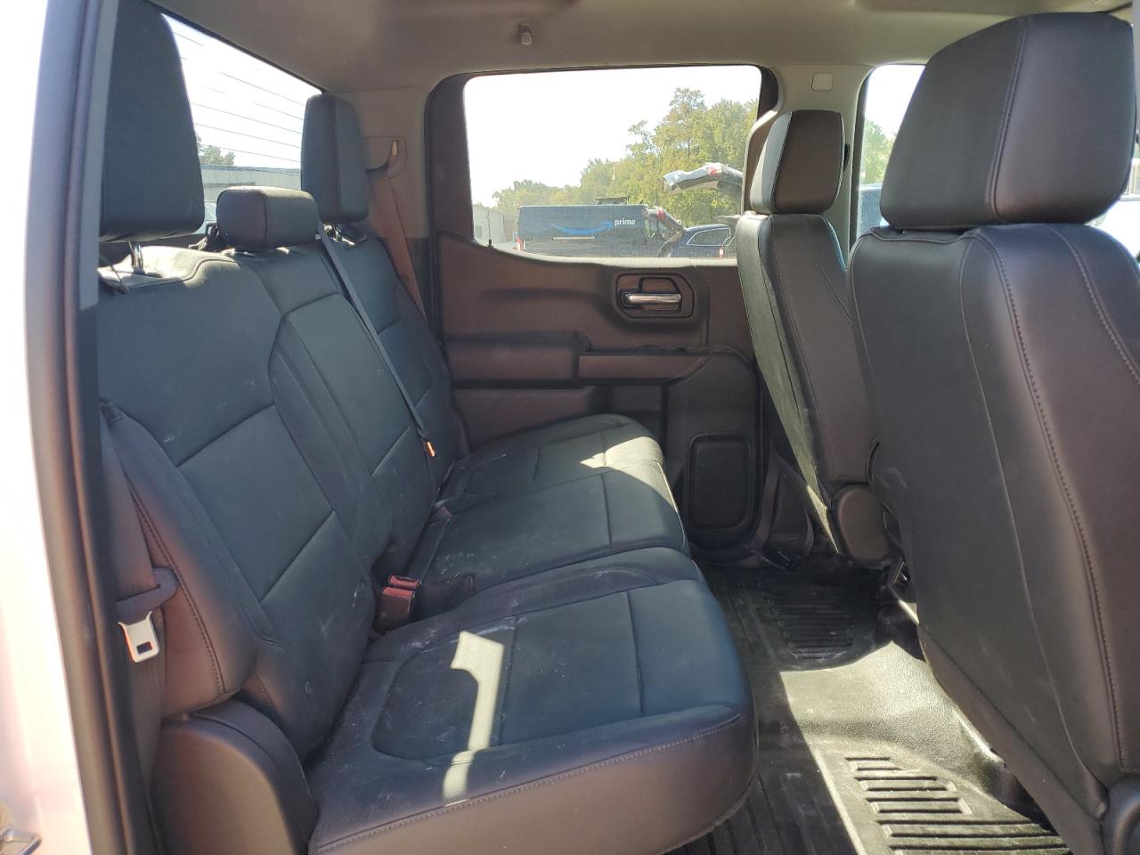 Chevrolet Silverado C1500 Image 11