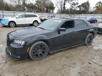  Salvage Chrysler 300