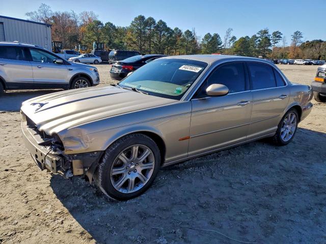  Salvage Jaguar Xj8