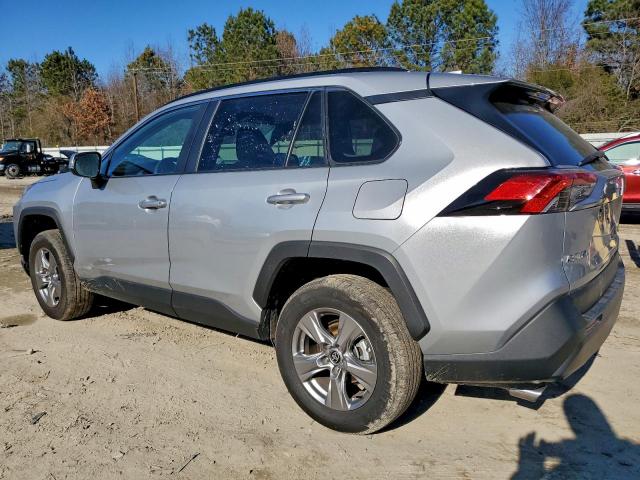 Toyota RAV4 Xle Image 6