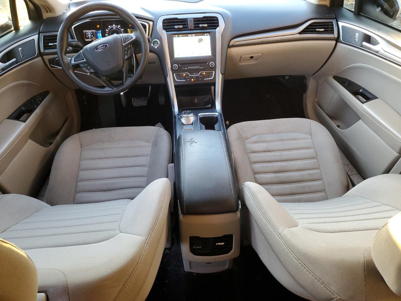 Ford Fusion Se Image 5