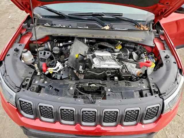 Jeep Compass Trailhawk Image 14