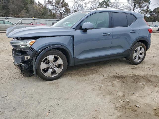  Salvage Volvo XC40