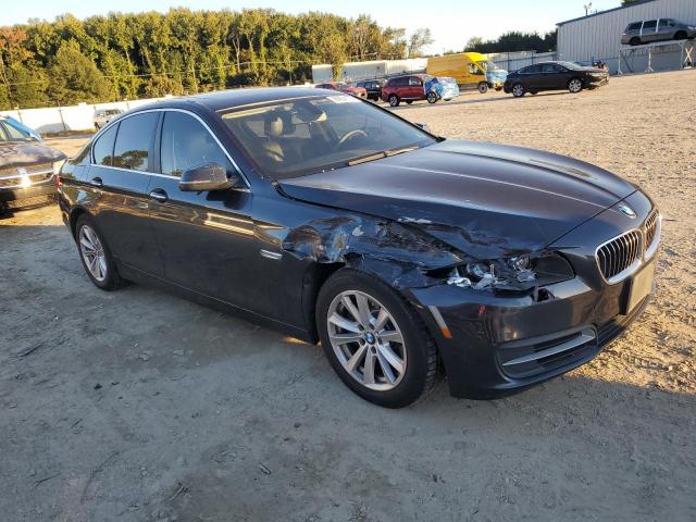 BMW 5 Series Xi Image 5