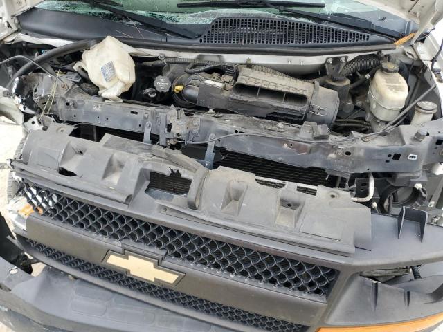 Chevrolet Express Image 9