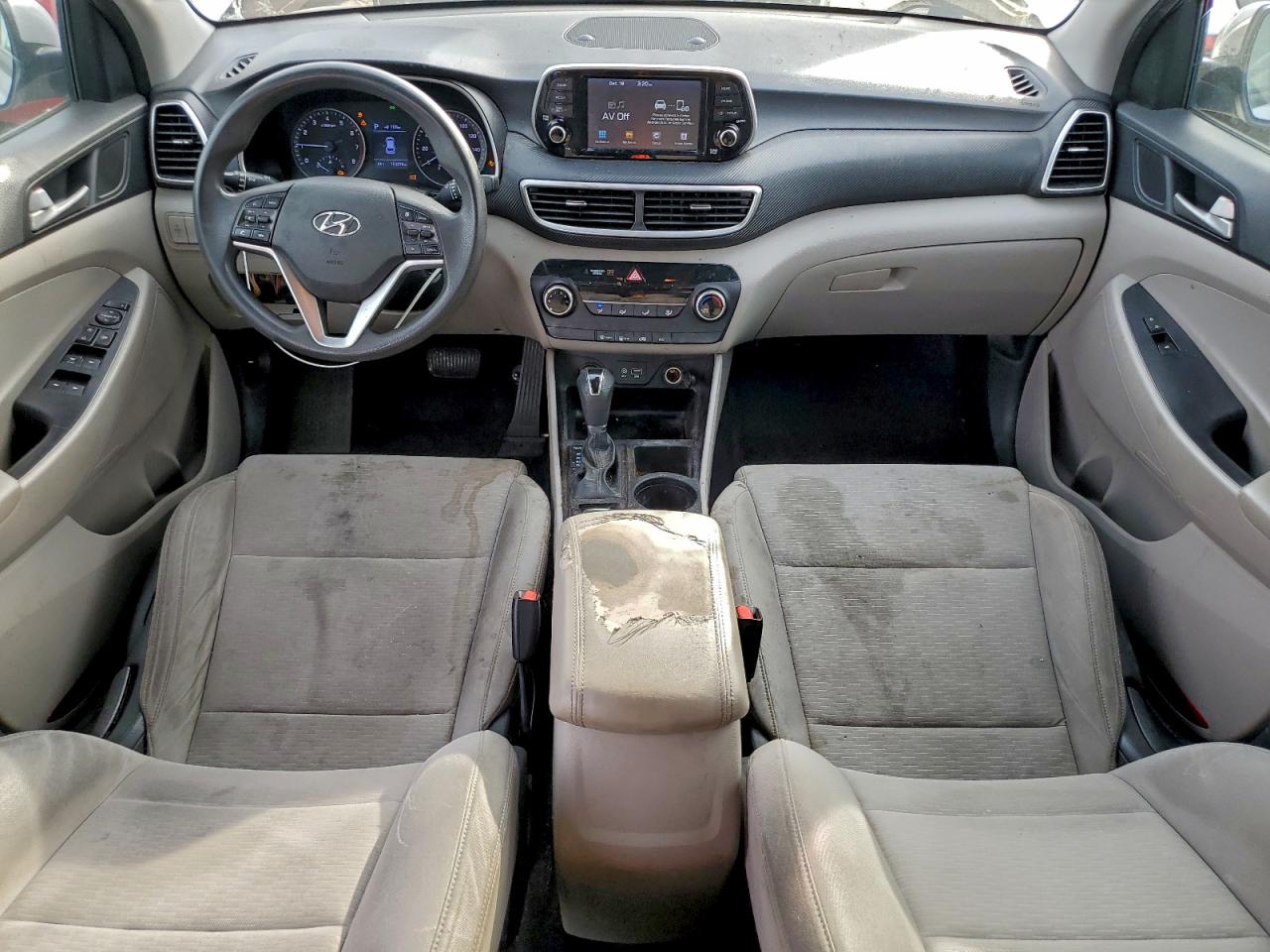 Hyundai TUCSON Se Image 12