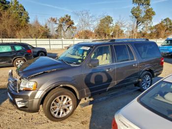  Salvage Ford Expedition