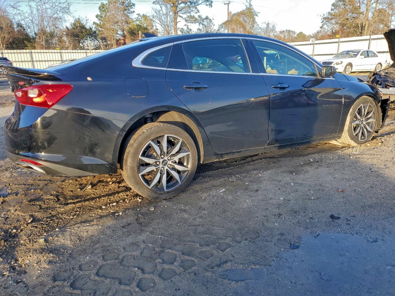 Chevrolet Malibu Rs Image 7