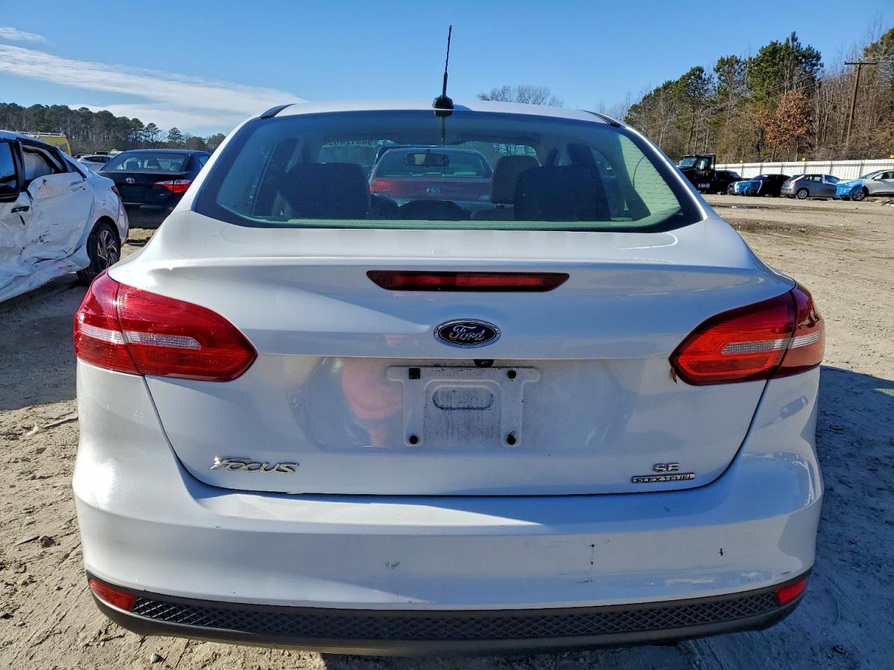 Ford Focus Se Image 6