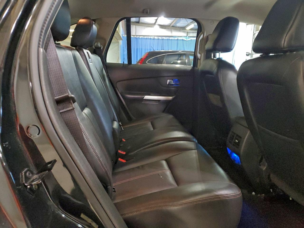 Ford Edge Limited Image 6