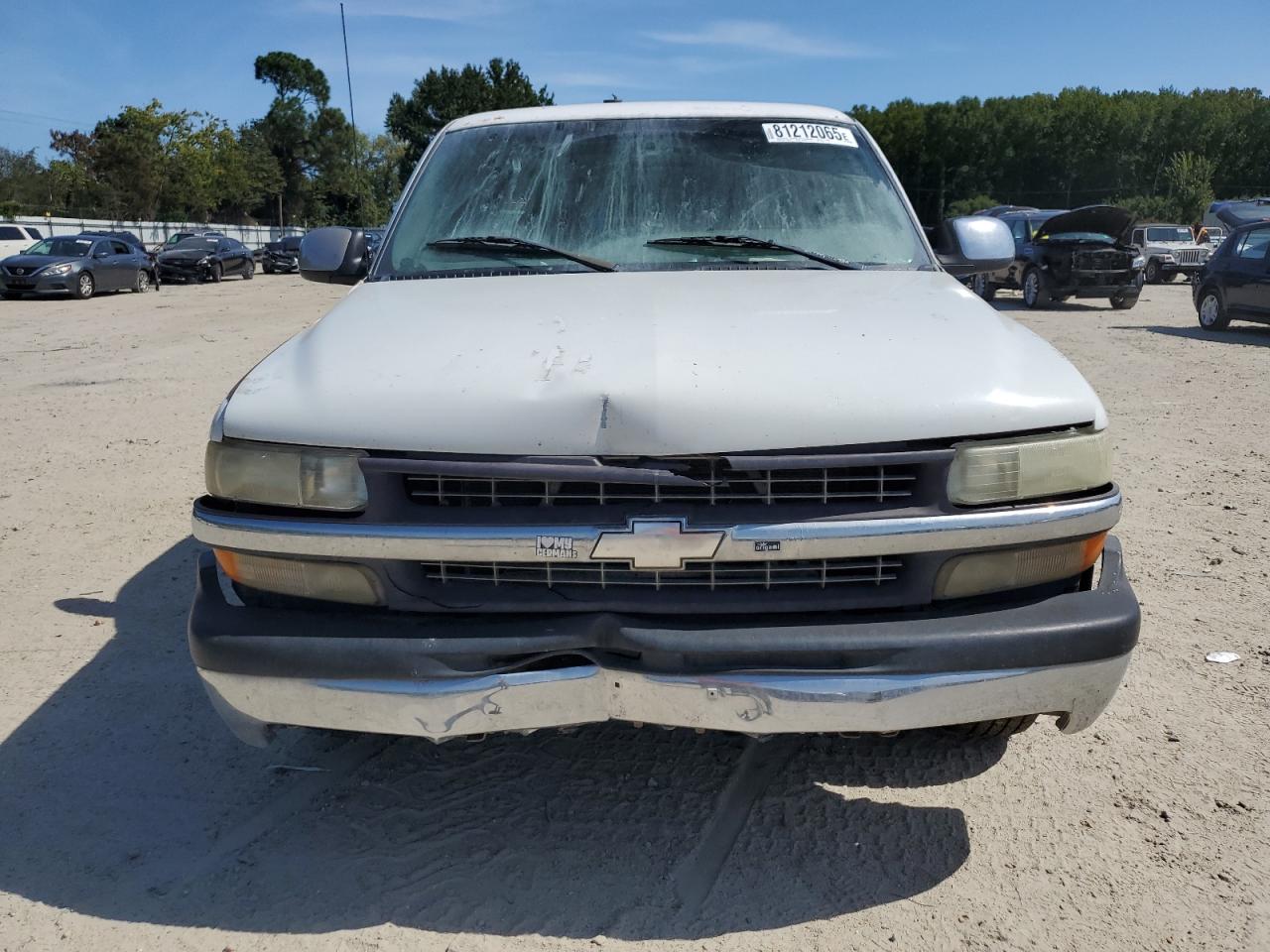 Chevrolet Silverado C1500 Image 4