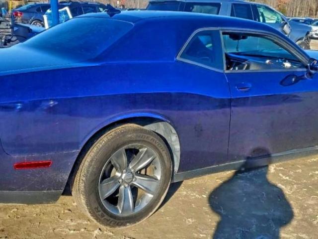 Dodge Challenger Sxt Image 2