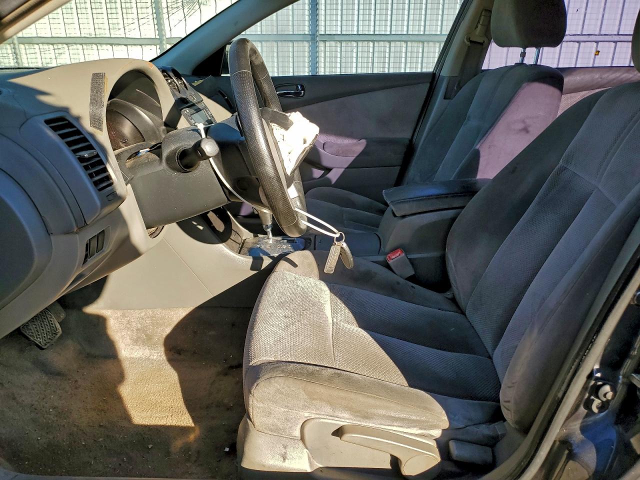 Nissan Altima 2.5 Image 7