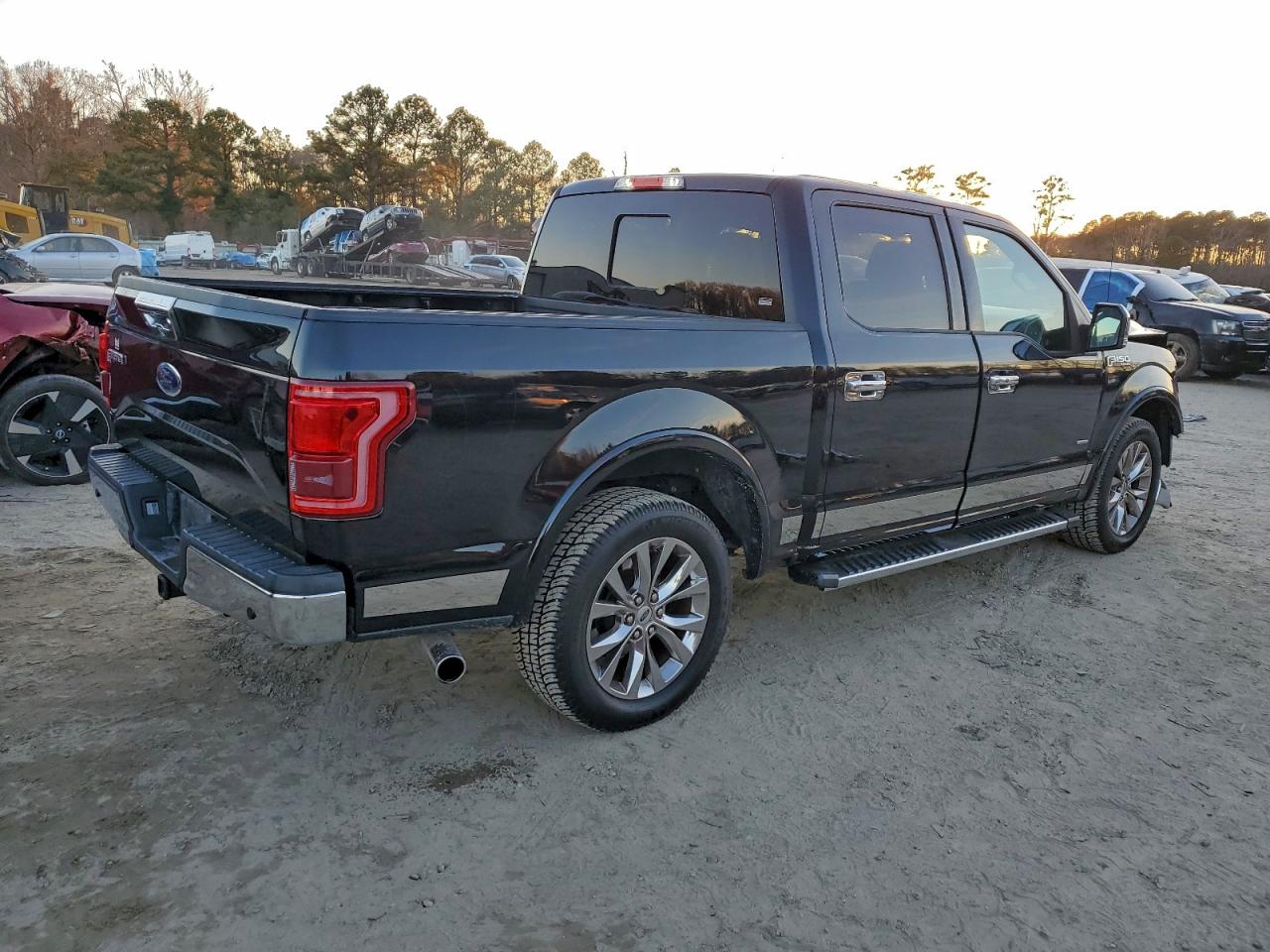 Ford F-150 Supercrew Image 13