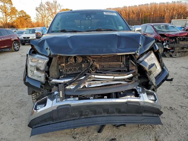 Ford F-150 Supercrew Image 8