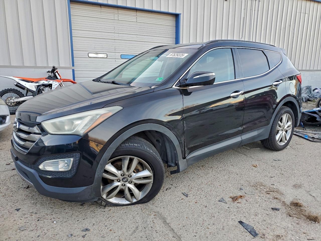 Hyundai SANTA FE Image 1