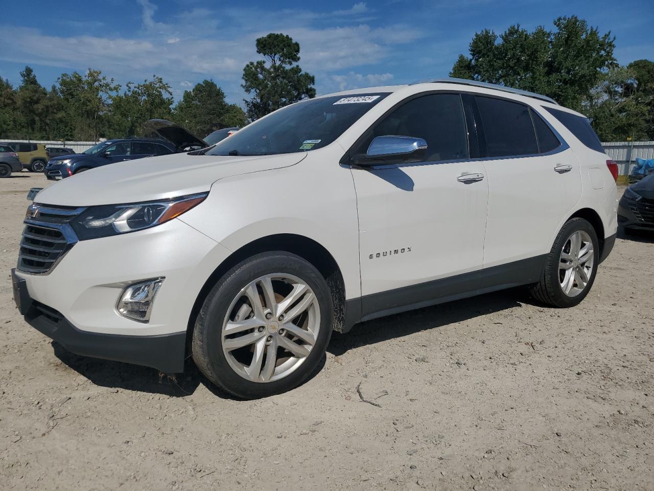 Chevrolet Equinox Premier Image 1