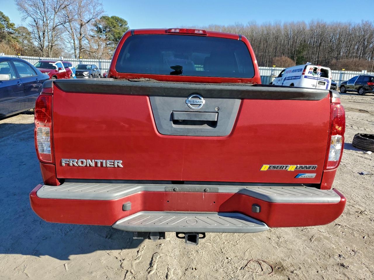 Nissan Frontier S Image 3