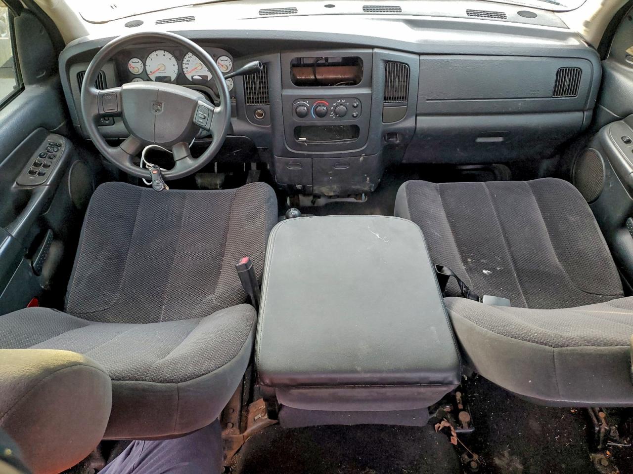 Dodge Ram 1500 St Image 11