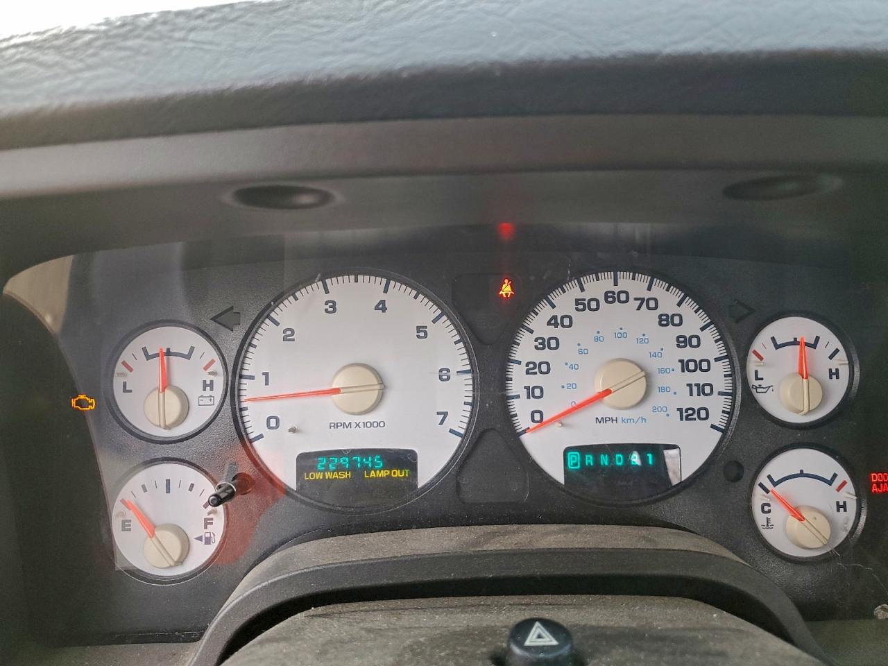 Dodge Ram 1500 St Image 5