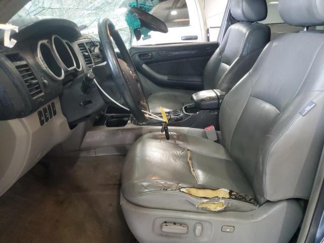 Toyota 4Runner Limited Image 5