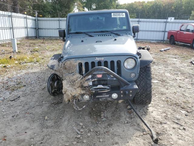 Jeep Wrangler Rubicon Image 8