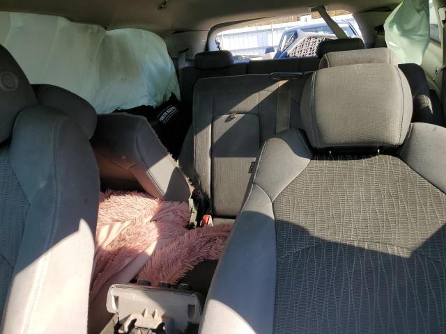 Chevrolet Traverse Ls Image 8