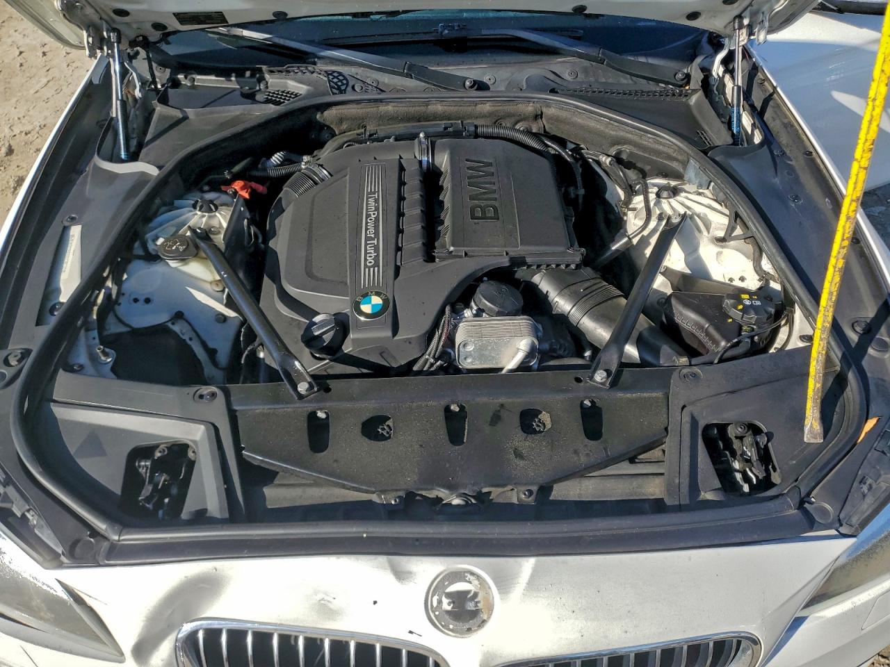 BMW 5 Series I Image 6