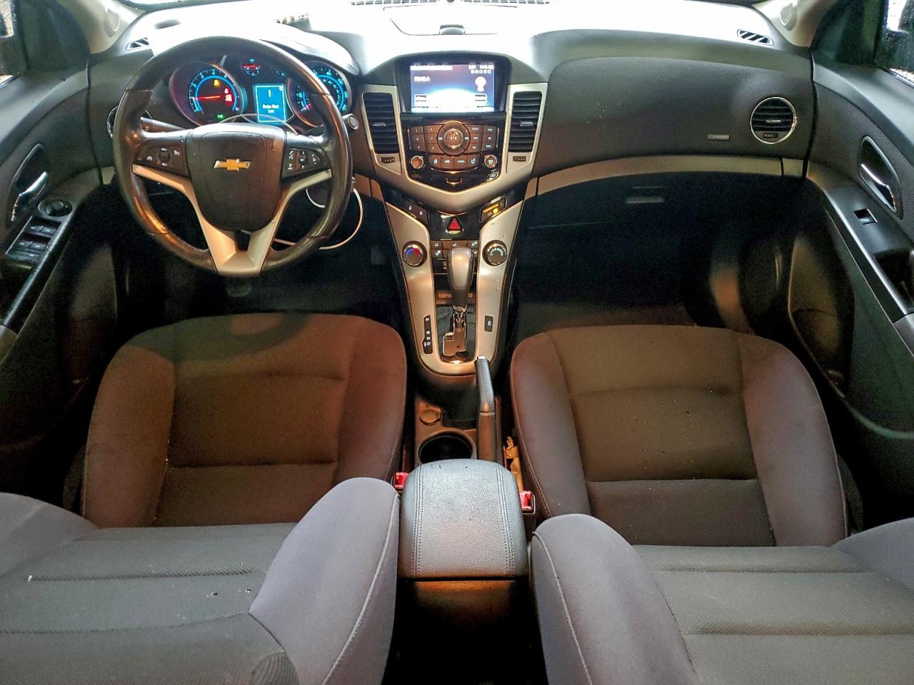 Chevrolet Cruze Lt Image 12