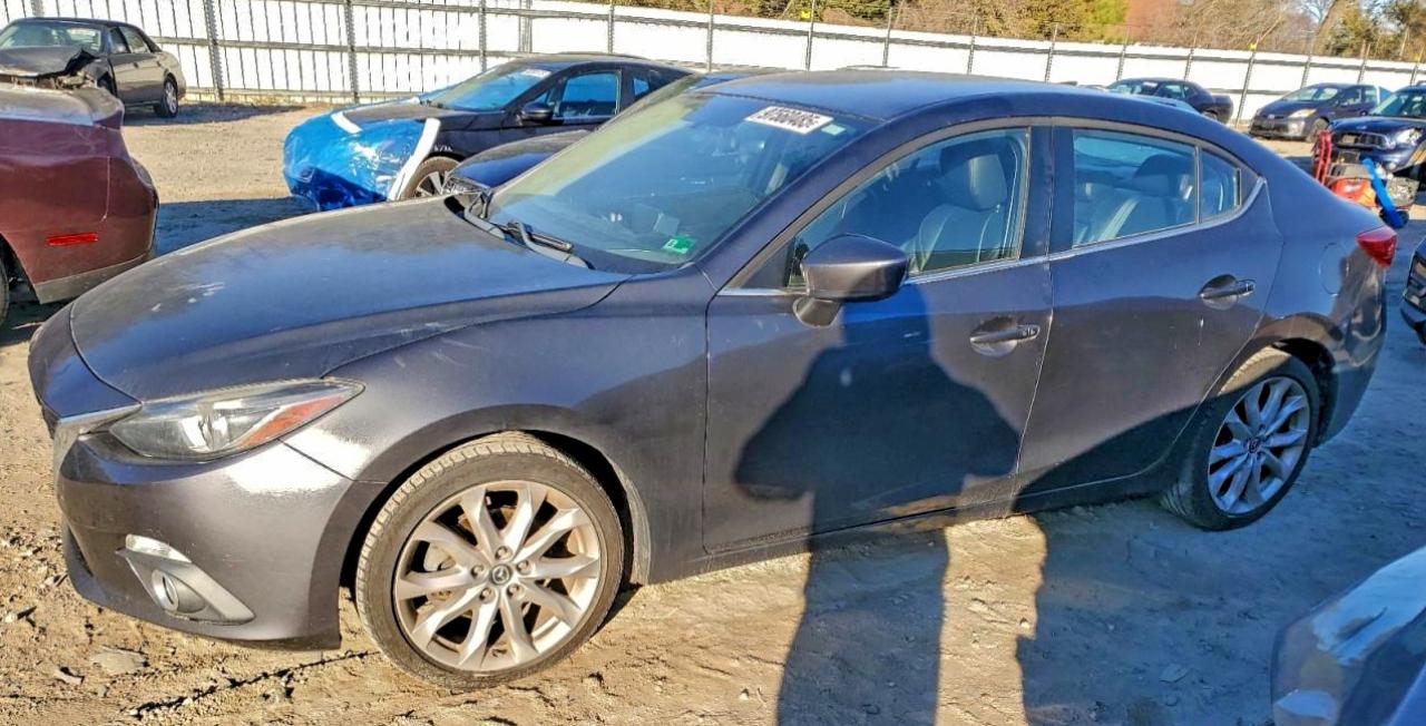 Mazda 3 Touring Image 1