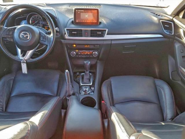 Mazda 3 Touring Image 8