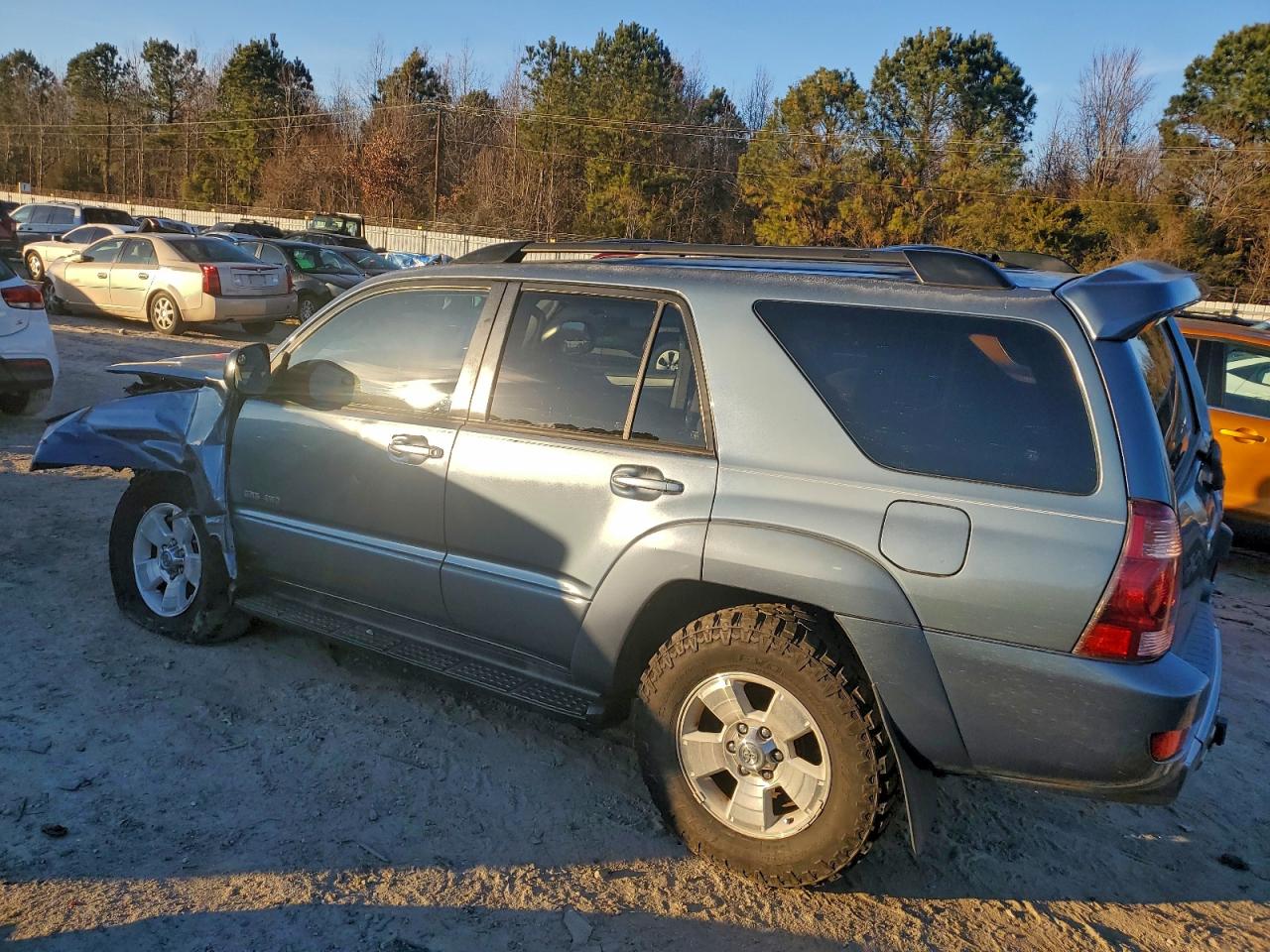 Toyota 4Runner Sr5 Image 4