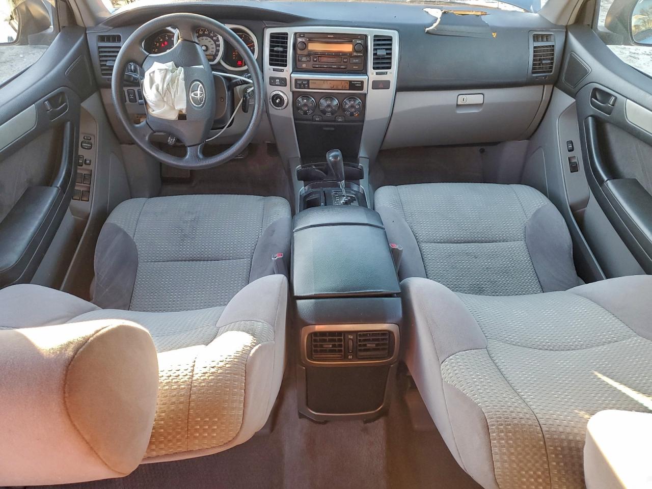 Toyota 4Runner Sr5 Image 8