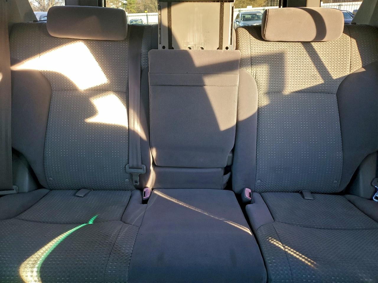 Toyota 4Runner Sr5 Image 6