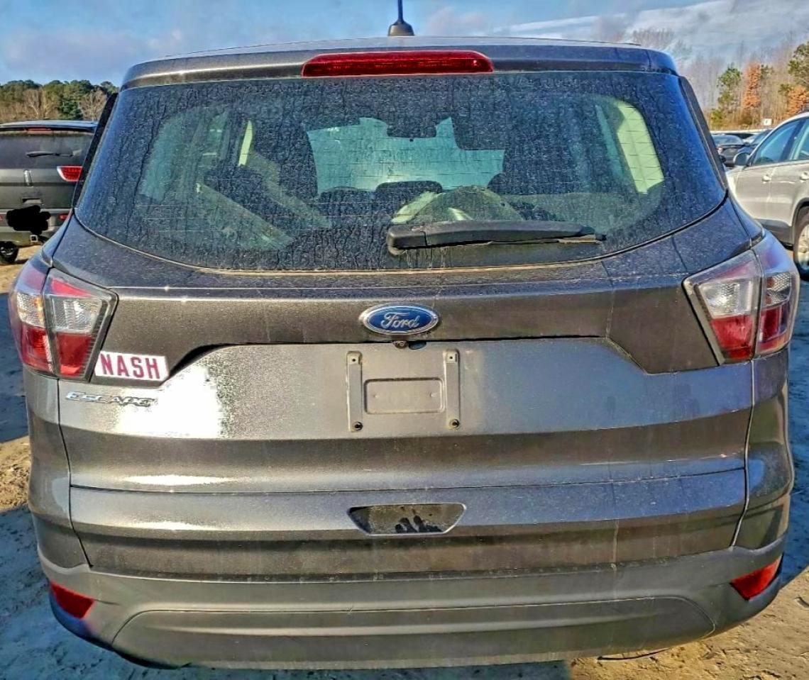 Ford Escape S Image 13