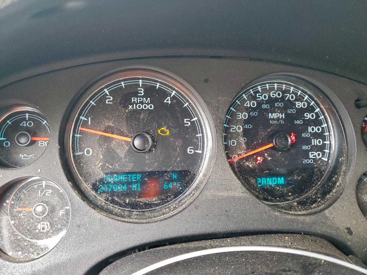 GMC Yukon Sle Image 13