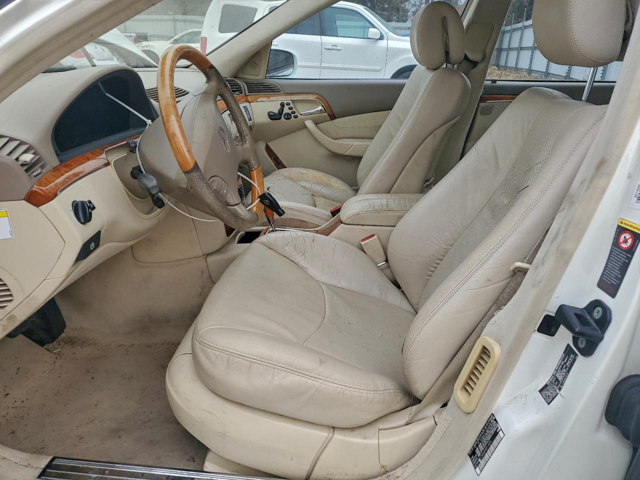 Mercedes-Benz S-Class 350 Image 6